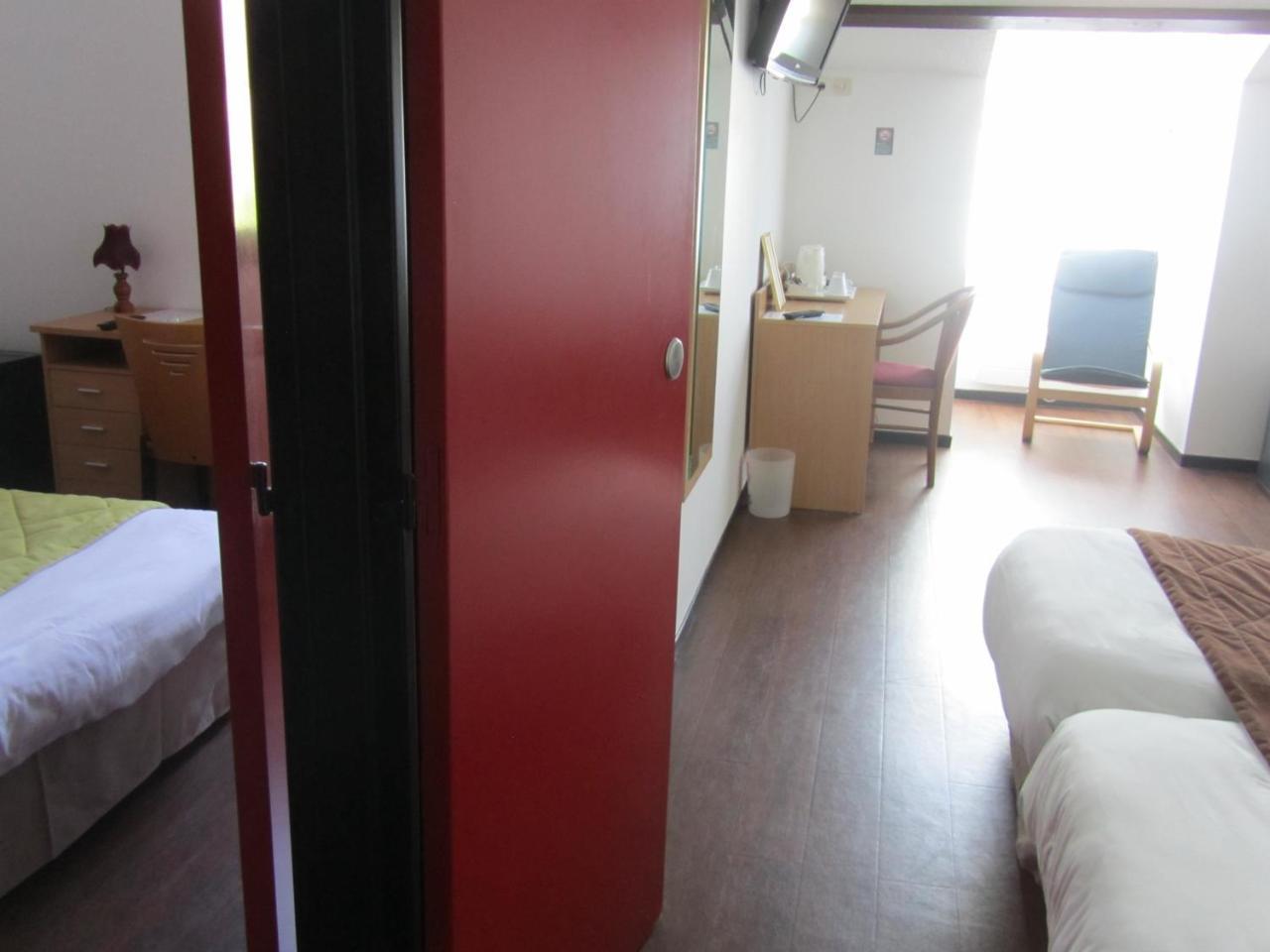Hotel Le Saint Joseph Esterno foto